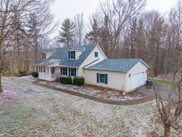 8611 E St Rd 8, Avilla, IN 46710