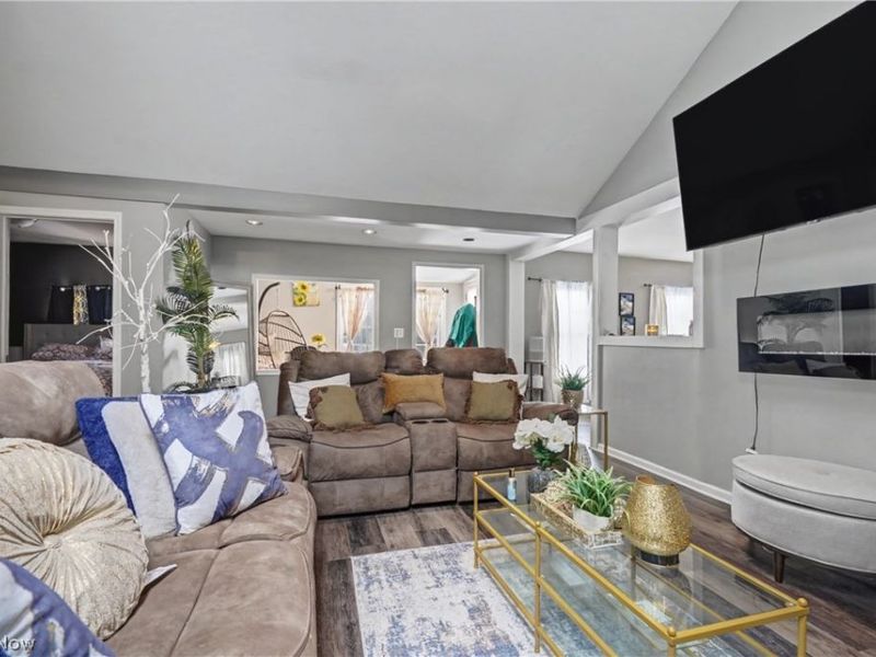 154 May Avenue, Northfield, OH 44067 Photo 9