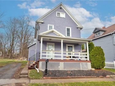 32 Grant Avenue, Geneva, NY 14456