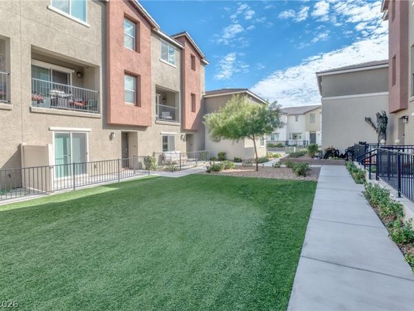 2821 Montage Sun Road, Unit 4, Las Vegas, NV 89183
