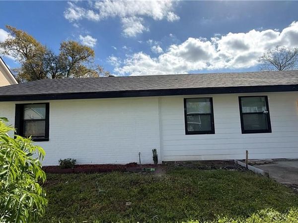 3712 E LOUISIANA STATE Drive , Kenner, LA 70065