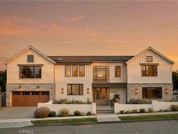 2302 Fairhill, Newport Beach, CA 92660