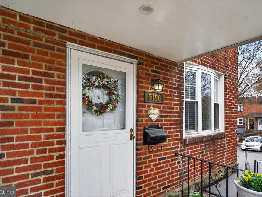 6190 Newtown Avenue, Philadelphia, PA 19111 Main Photo