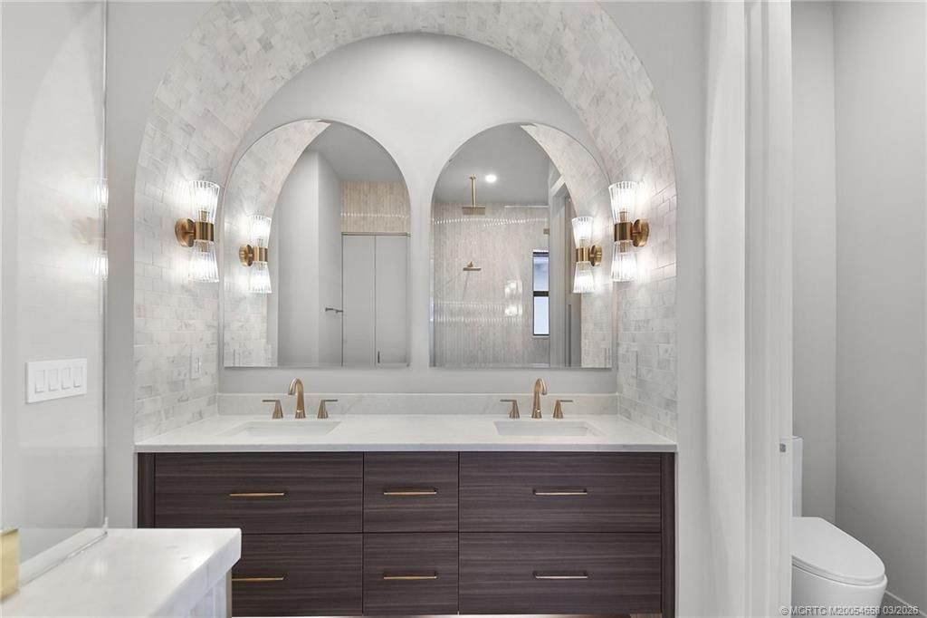 207 SE Via Bisento, Port Saint Lucie, FL 34952 Photo