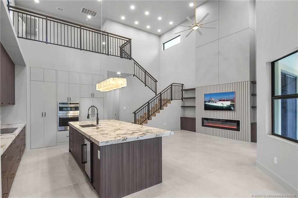 207 SE Via Bisento, Port Saint Lucie, FL 34952 Photo