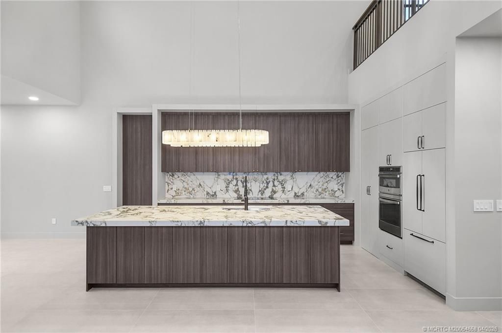 207 SE Via Bisento, Port Saint Lucie, FL 34952 Photo