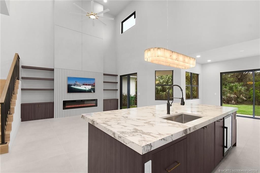 207 SE Via Bisento, Port Saint Lucie, FL 34952 Photo