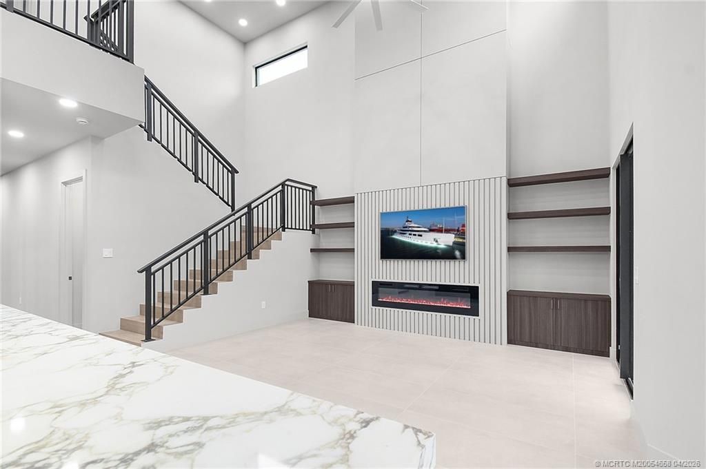 207 SE Via Bisento, Port Saint Lucie, FL 34952 Photo