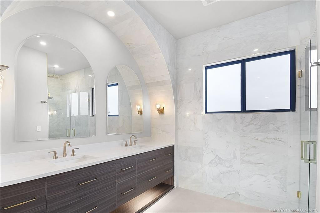 207 SE Via Bisento, Port Saint Lucie, FL 34952 Photo