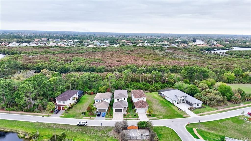 207 SE Via Bisento, Port Saint Lucie, FL 34952 Photo