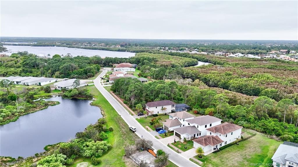 207 SE Via Bisento, Port Saint Lucie, FL 34952 Photo