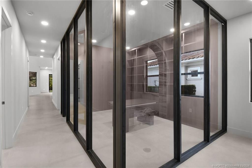 207 SE Via Bisento, Port Saint Lucie, FL 34952 Photo