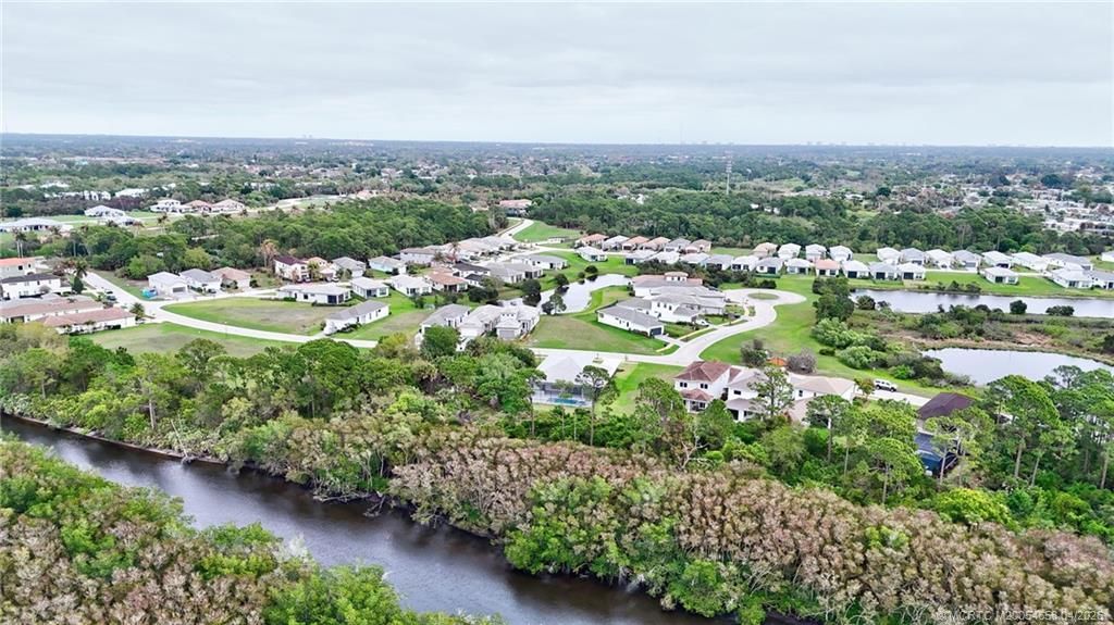 207 SE Via Bisento, Port Saint Lucie, FL 34952 Photo