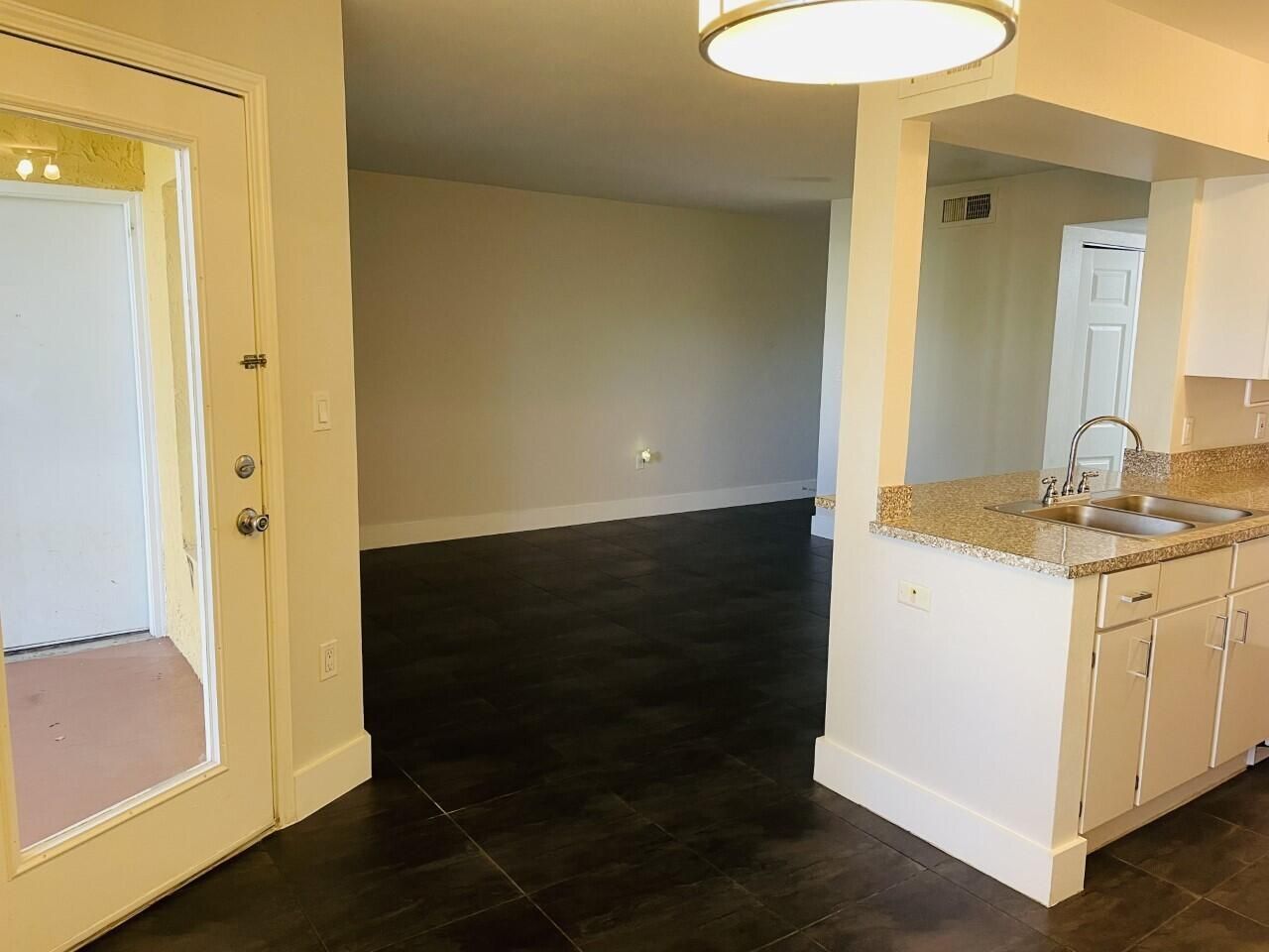 2405 NW 33rd Street, Unit 1208, Oakland Park, FL 33309 Photo