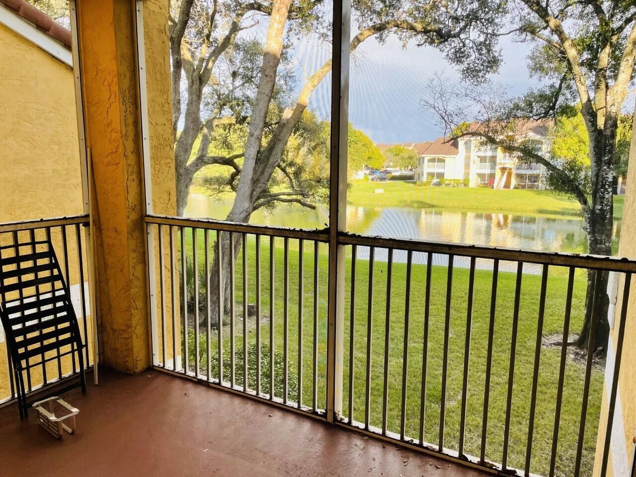 2405 NW 33rd Street, Unit 1208, Oakland Park, FL 33309 Photo