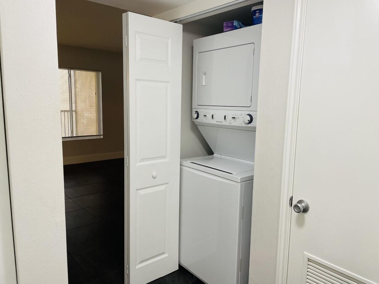 2405 NW 33rd Street, Unit 1208, Oakland Park, FL 33309 Photo