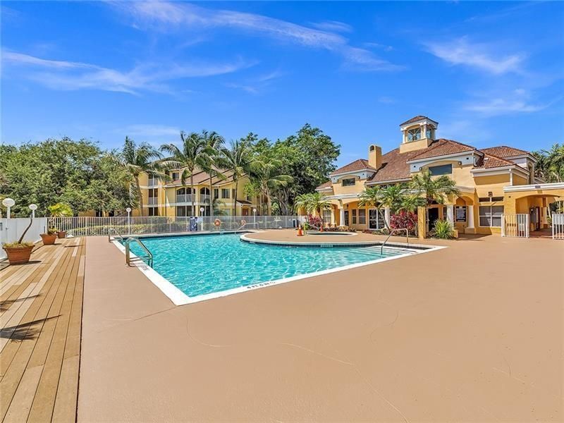 2405 NW 33rd Street, Unit 1208, Oakland Park, FL 33309 Photo