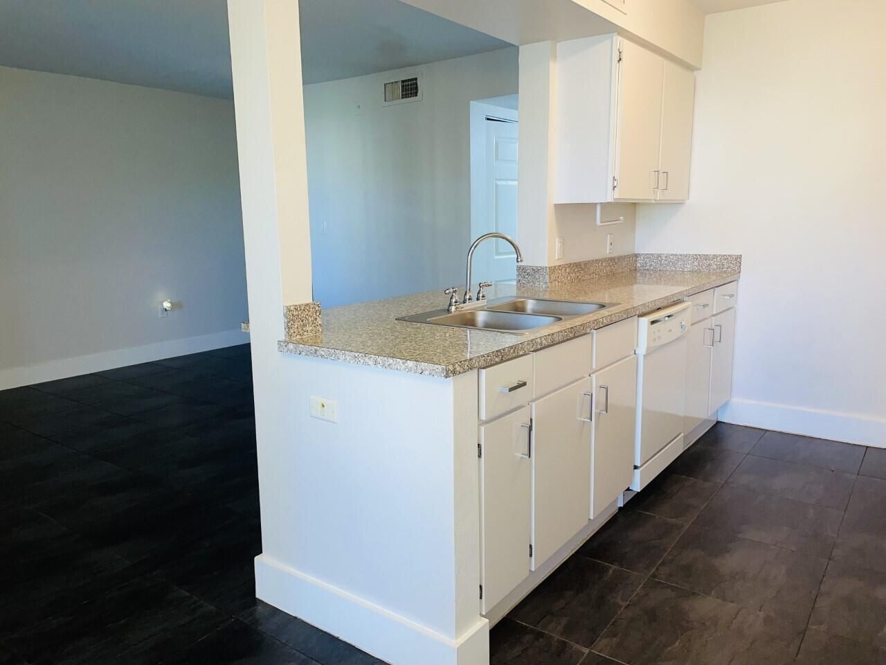 2405 NW 33rd Street, Unit 1208, Oakland Park, FL 33309 Photo