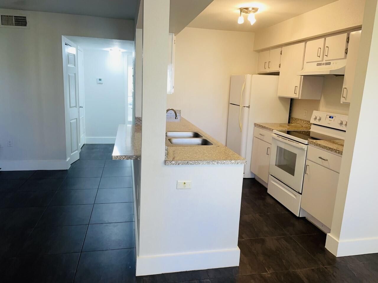 2405 NW 33rd Street, Unit 1208, Oakland Park, FL 33309 Photo