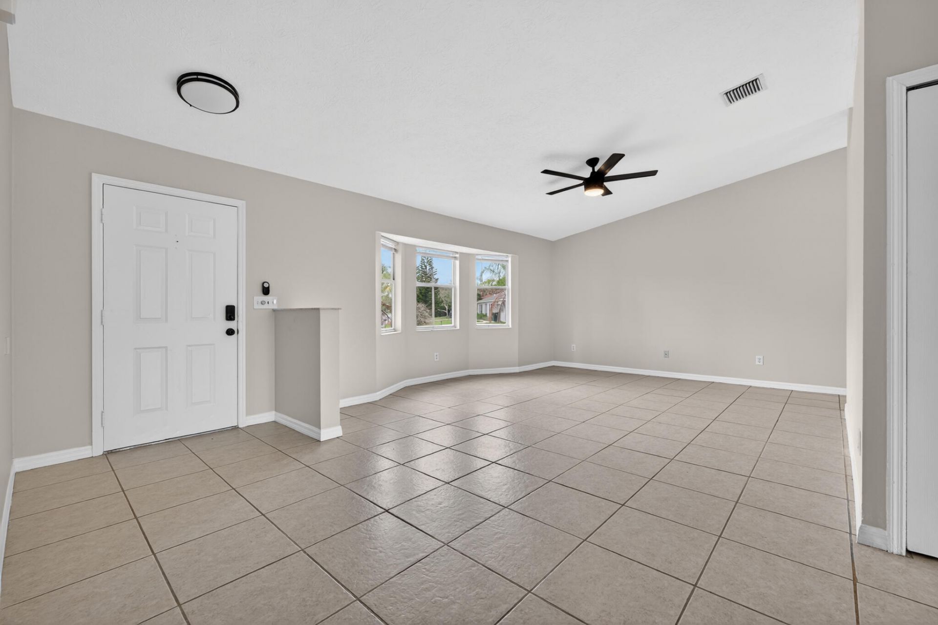 702 SW Arkansas Terrace, Port Saint Lucie, FL 34953 Photo