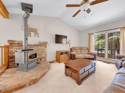 309 Osprey Loop, Lake Almanor, CA 96020 Photo