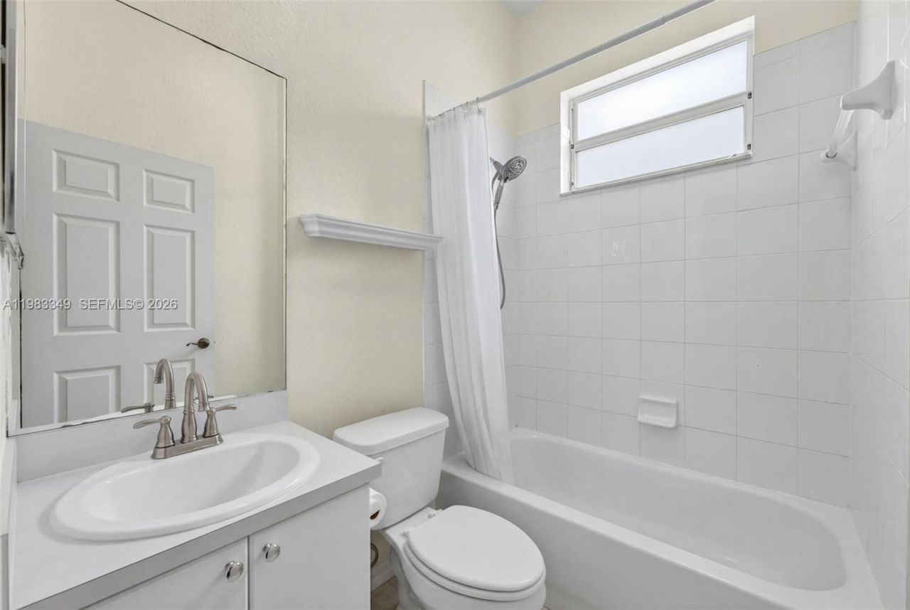 3090 SE 7th Pl , Homestead, FL 33033 Photo