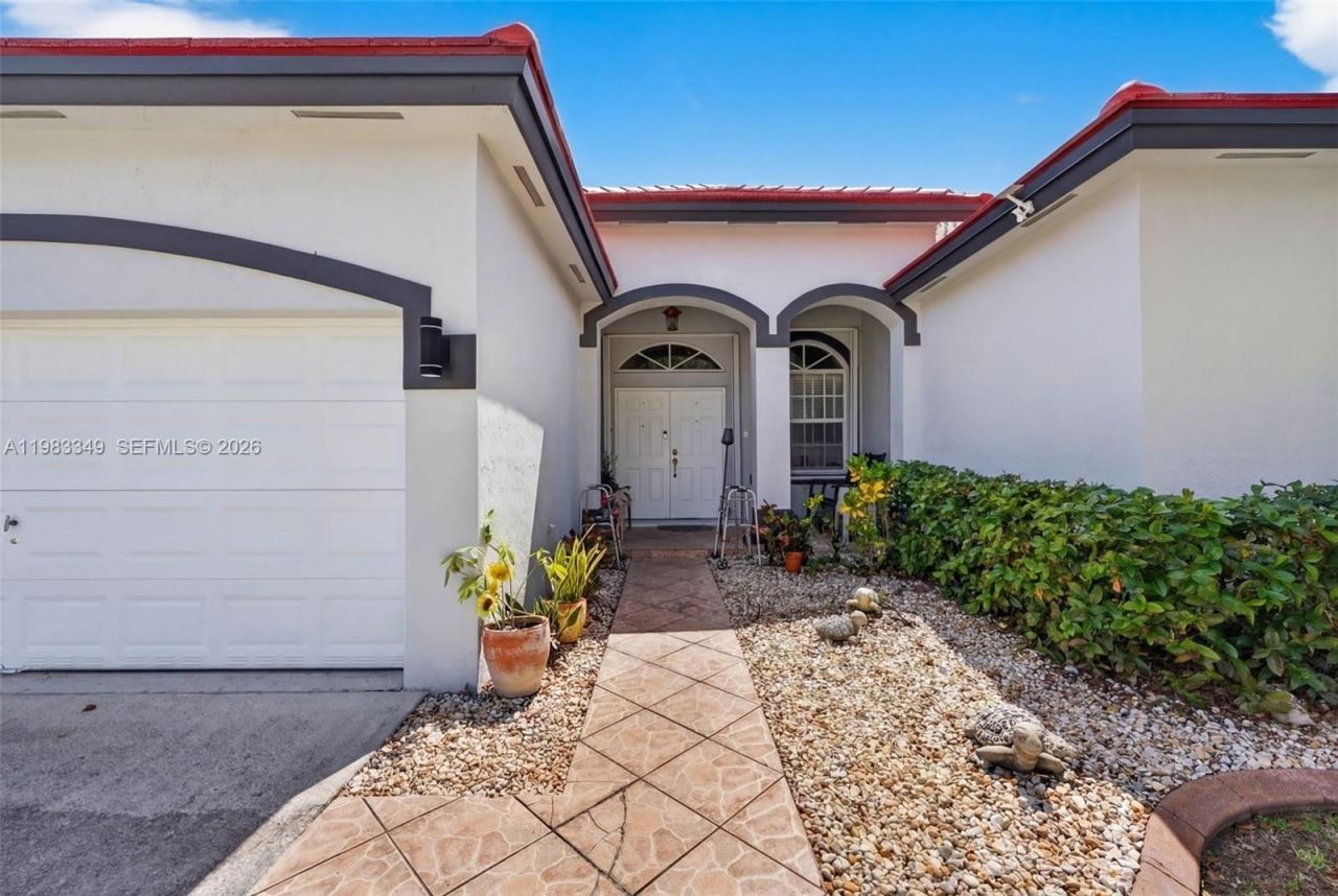 3090 SE 7th Pl , Homestead, FL 33033 Photo