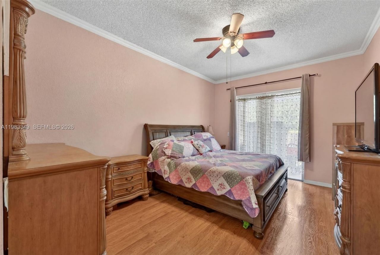 3090 SE 7th Pl , Homestead, FL 33033 Photo