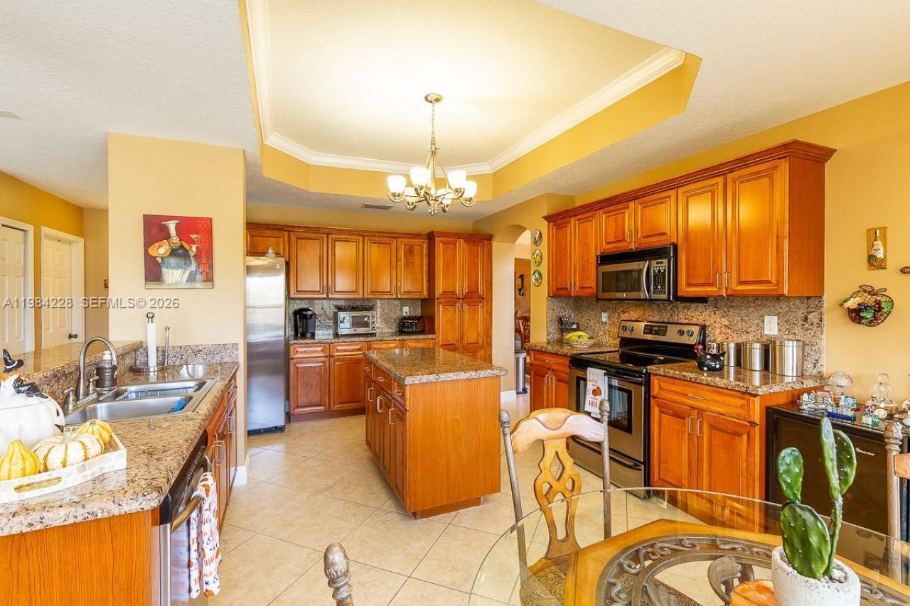 15226 SW 29th Ter , Miami, FL 33185 Photo