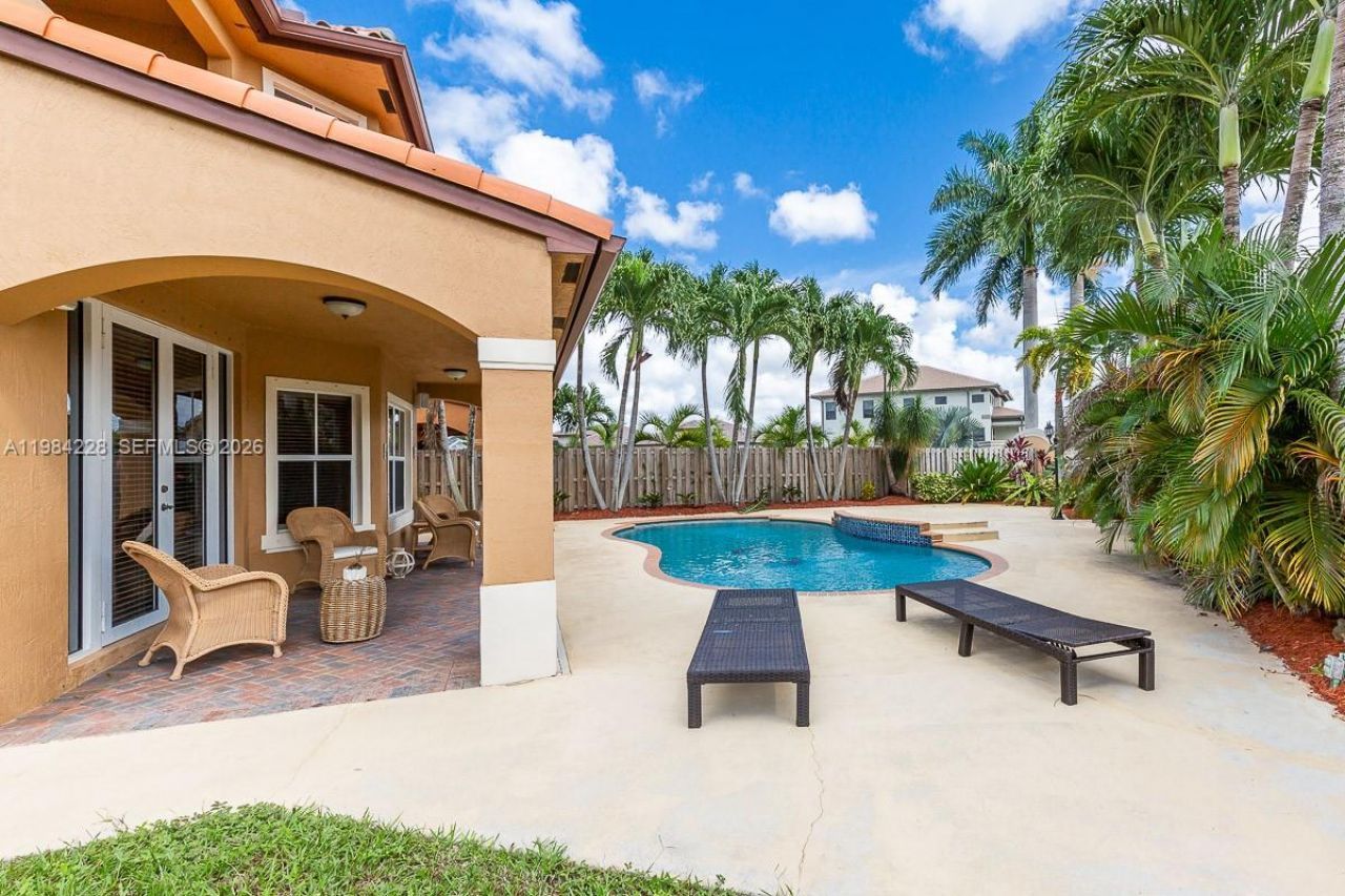 15226 SW 29th Ter , Miami, FL 33185 Photo