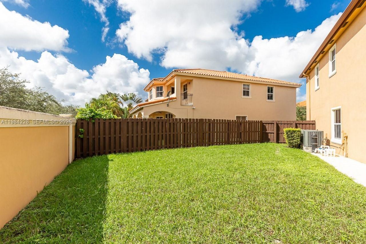 15226 SW 29th Ter , Miami, FL 33185 Photo