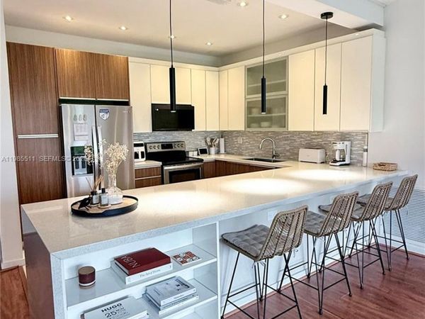 101 Ocean Lane Dr , Unit 4011, Key Biscayne, FL 33149