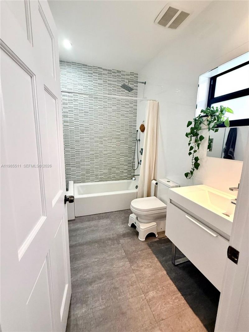 101 Ocean Lane Dr , Unit 4011, Key Biscayne, FL 33149 Photo