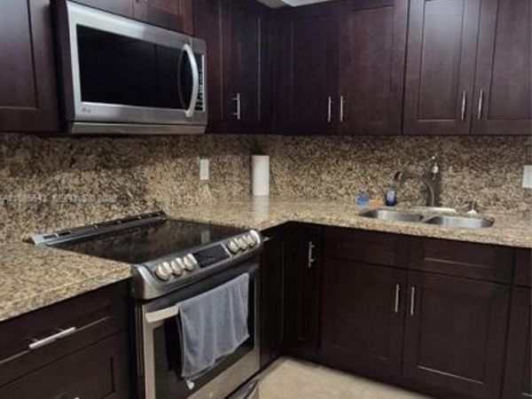 14401 N Kendall Dr , Unit 205N, Miami, FL 33186