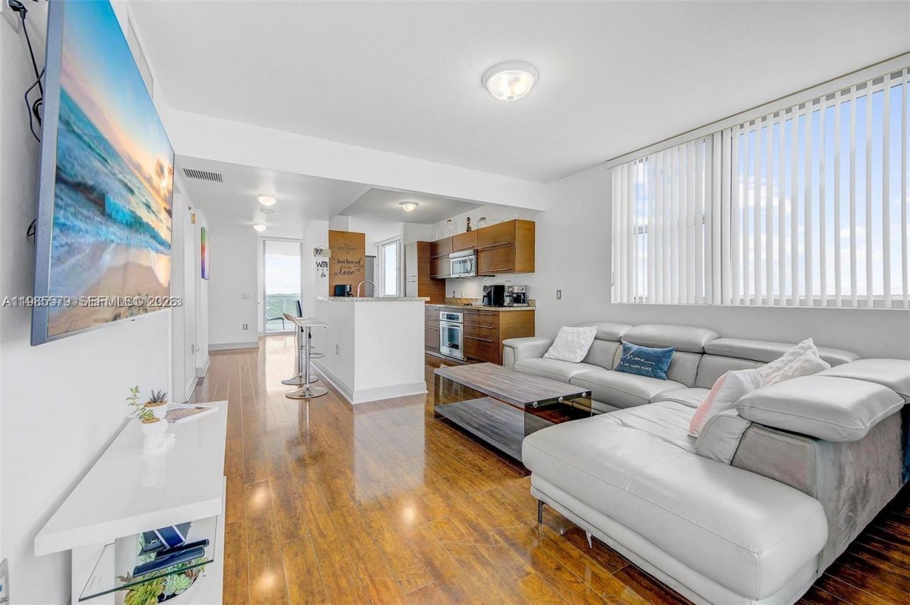 2681 N Flamingo Rd , Unit 1201S, Sunrise, FL 33323 Photo