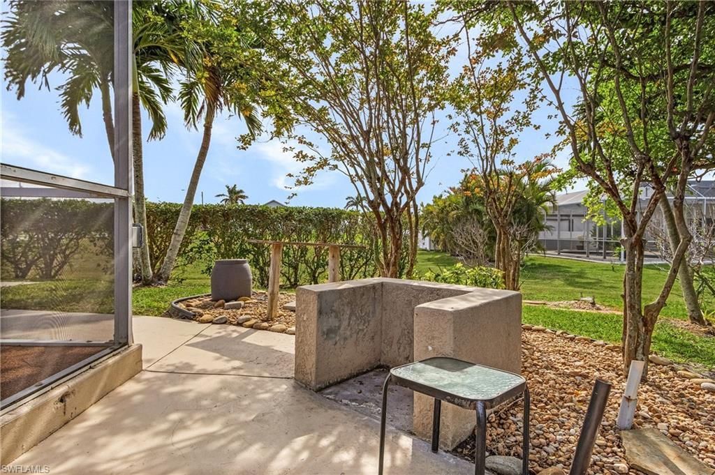 4002 Oasis Blvd , Cape Coral, FL 33914 Photo