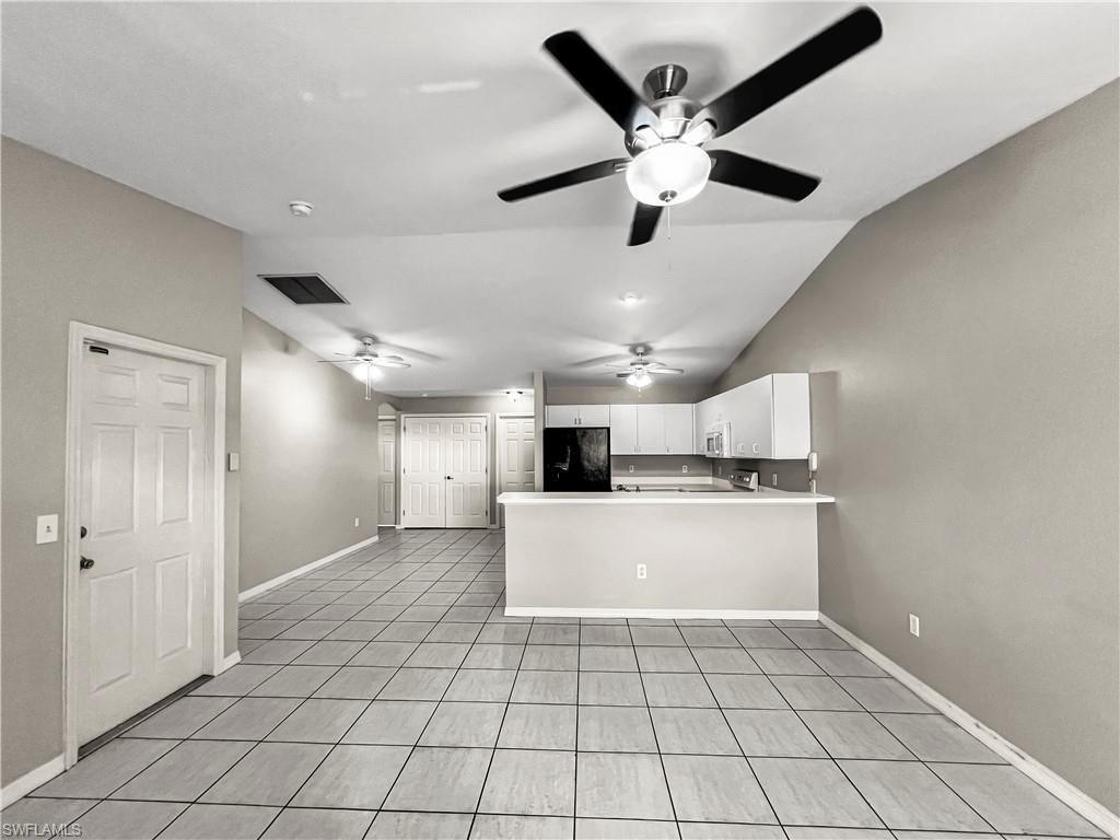 1215 SE 8th Ave , Cape Coral, FL 33990 Photo