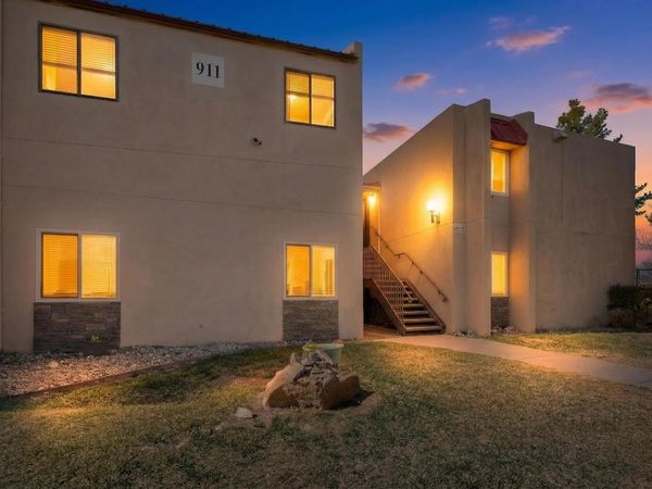 911 Country Club Drive SE, Unit APT F, Rio Rancho, NM 87124
