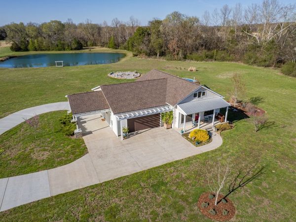 1616 Old Berlin Rd , Lewisburg, TN 37091