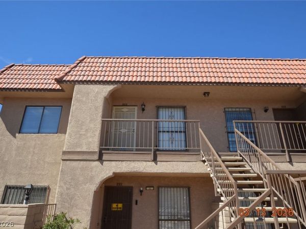 4300 N Lamont Street , Unit 223, Las Vegas, NV 89115