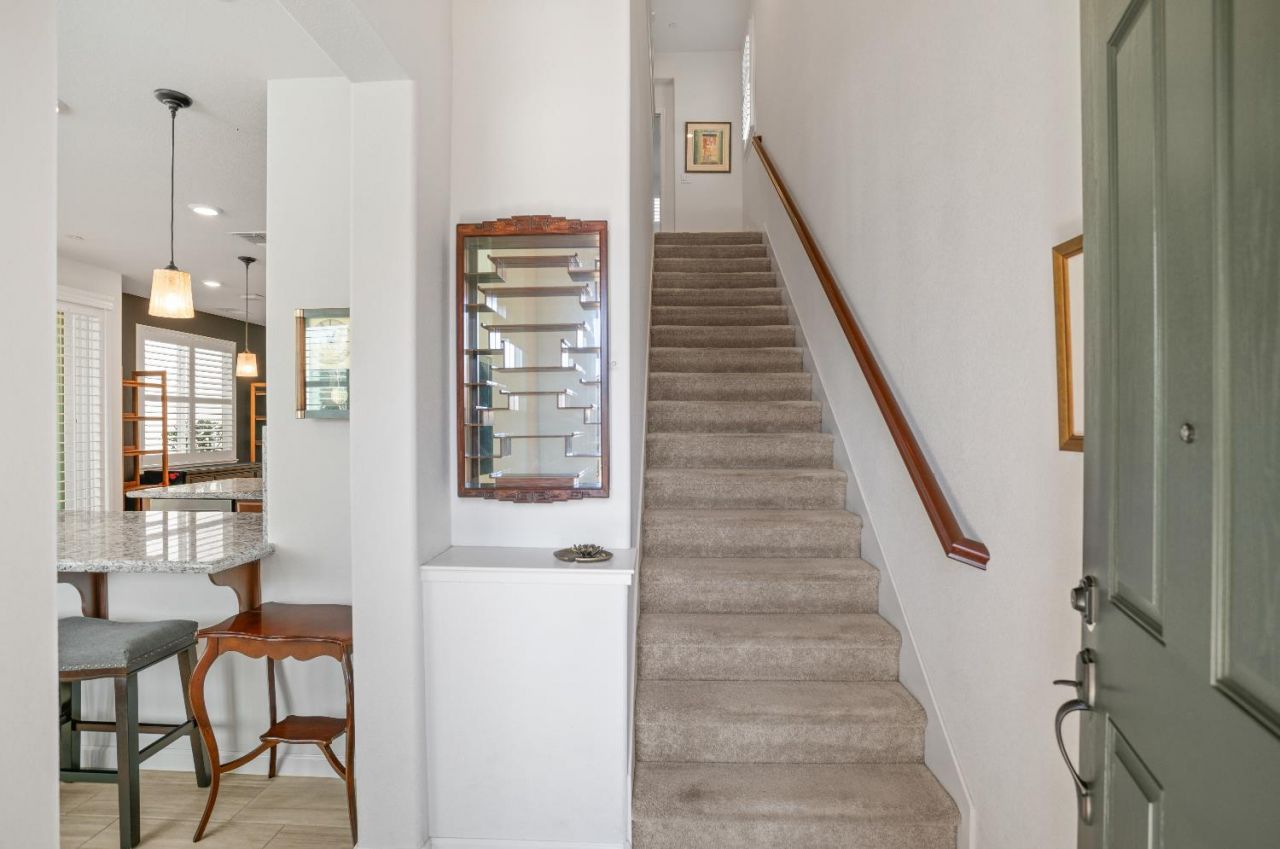 1041 Essington Ln, Roseville, CA 95747 Photo