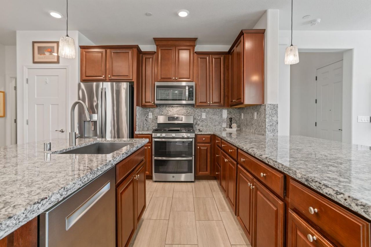 1041 Essington Ln, Roseville, CA 95747 Photo