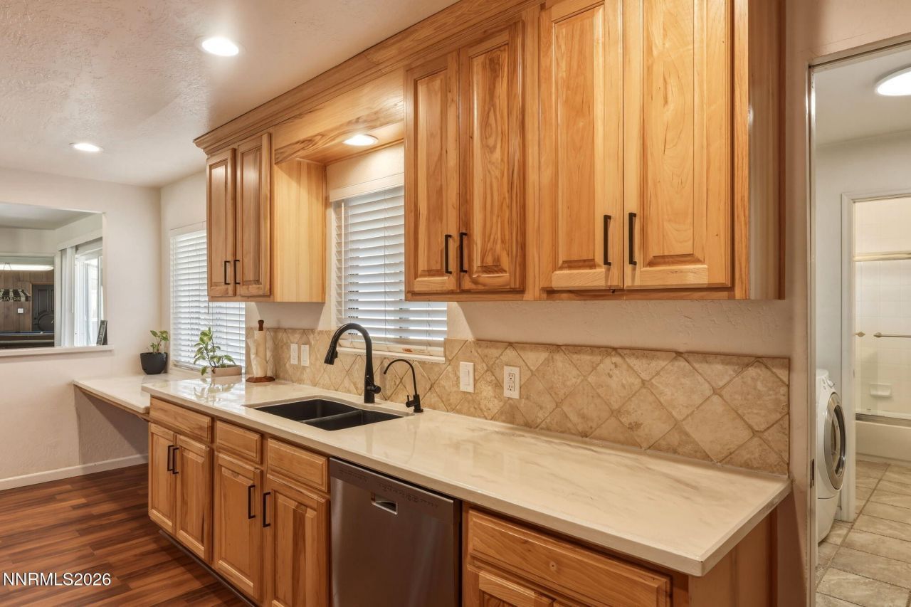 500 Sierra Manor Drive, Reno, NV 89511 Photo