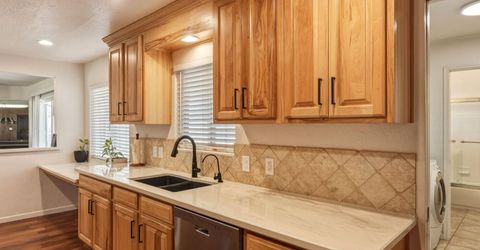 500 Sierra Manor Drive, Reno, NV 89511 Photo