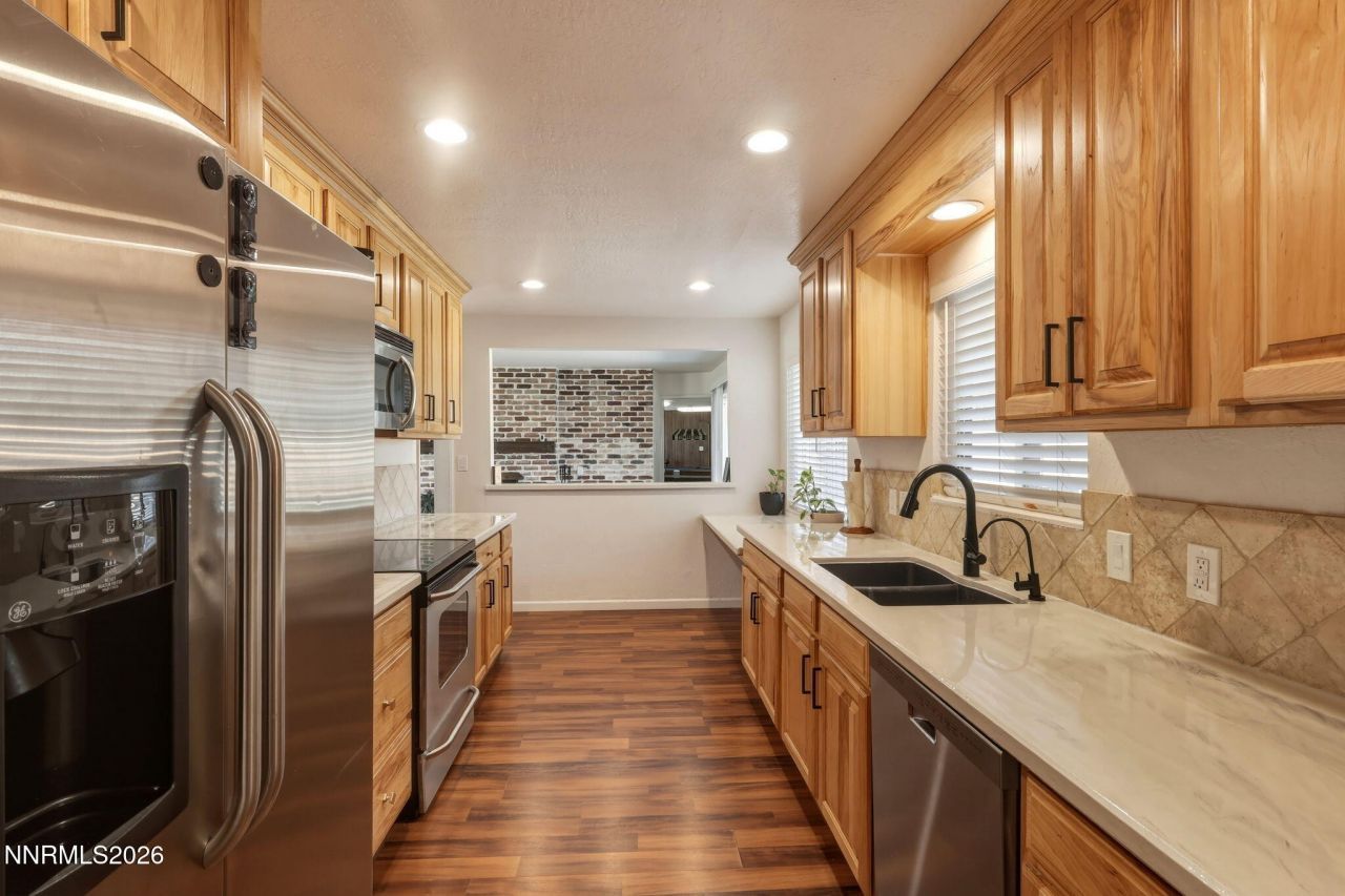 500 Sierra Manor Drive, Reno, NV 89511 Photo