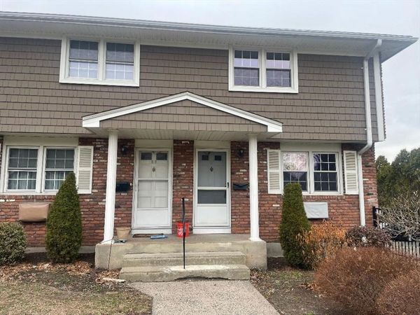 418 Meadow St., Unit E-1, Agawam, MA 01001