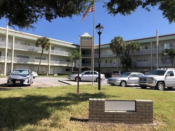 2071 AUSTRALIA WAY W, Unit 29, CLEARWATER, FL 33763