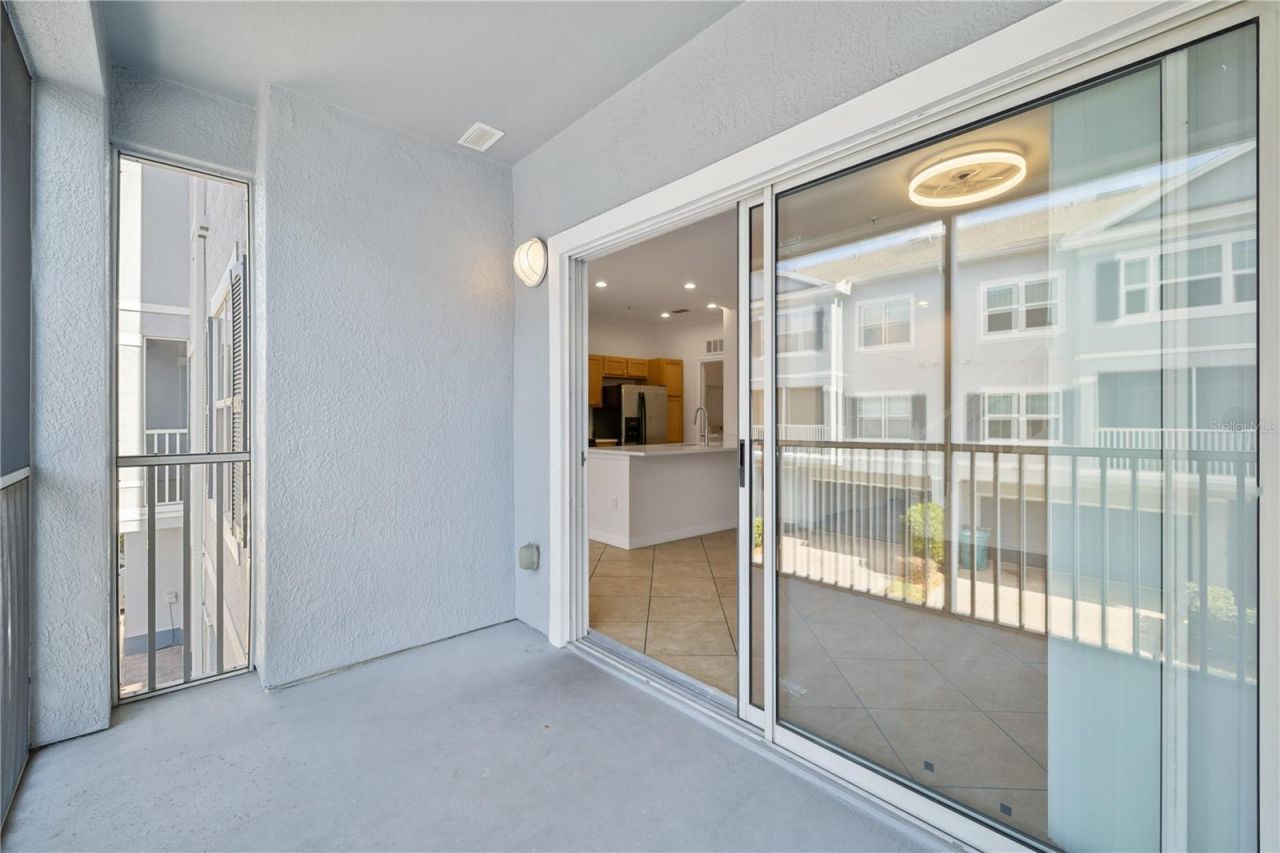 2532 Grand Central Parkway , Unit 6, Orlando, FL 32839 Photo