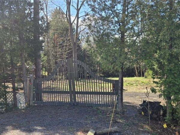 7671 Seneca Beach Drive, Baldwinsville, NY 13027