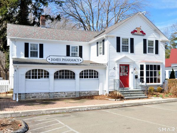 323 Main, Old Saybrook, CT 06475